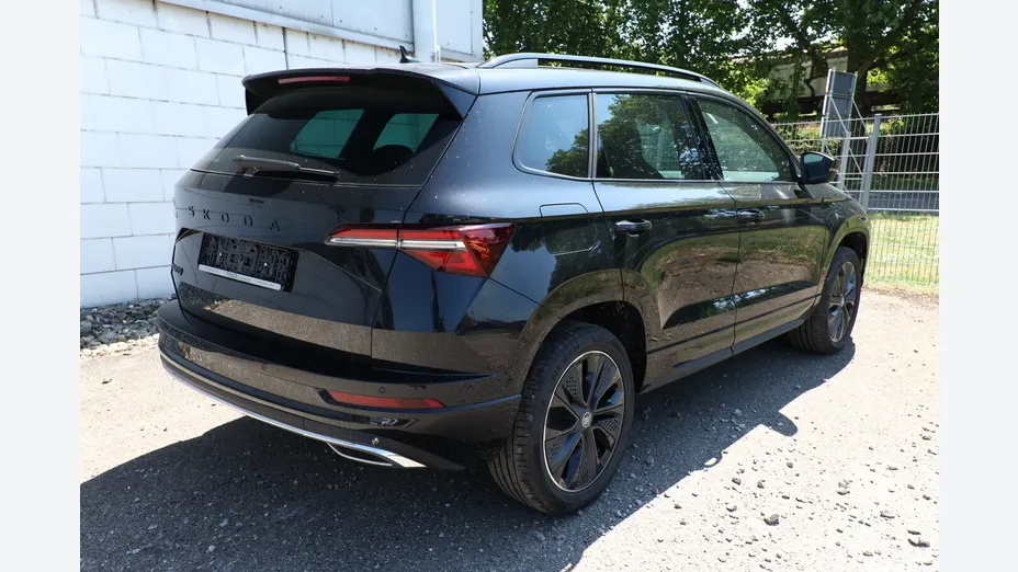 SKODA Karoq -