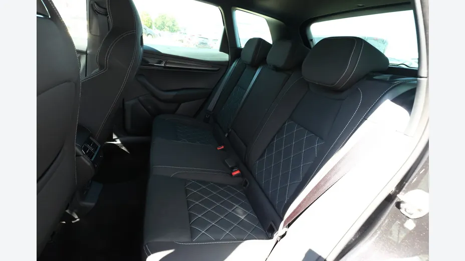 SKODA Karoq -