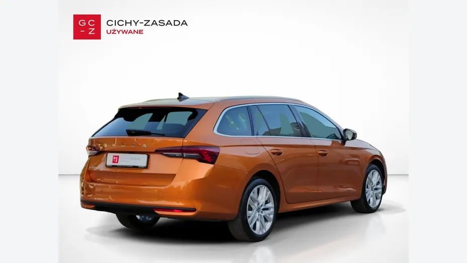 SKODA Octavia -