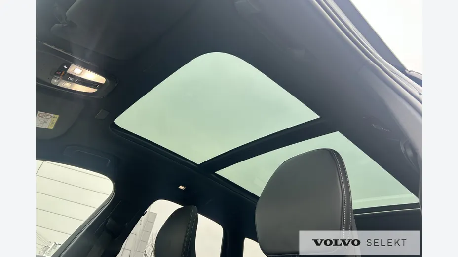 VOLVO XC60 XC60 T8 Plug-In Hybrid AWD Ultimate Dark aut