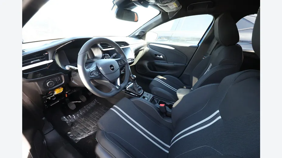 OPEL Corsa -