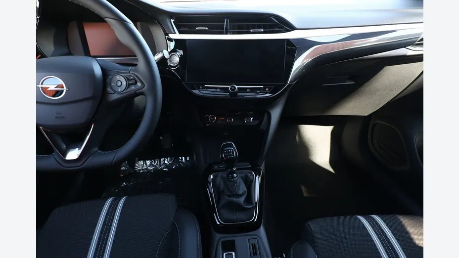 OPEL Corsa -