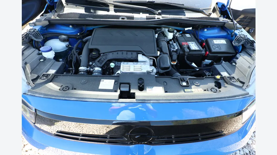 OPEL Corsa -