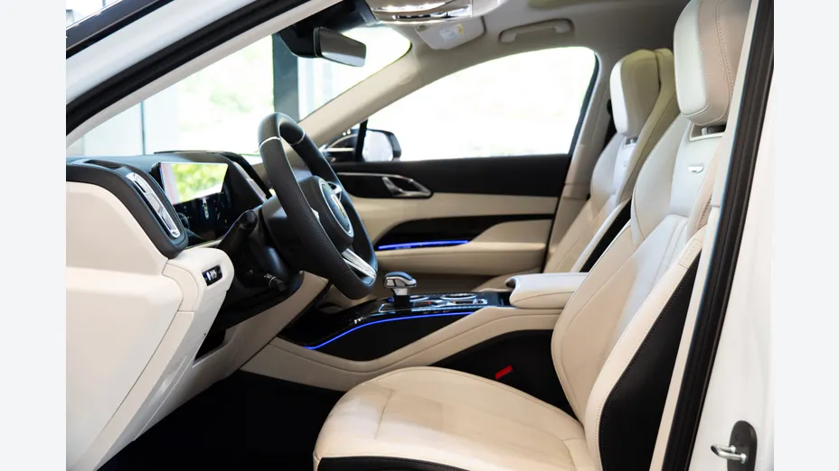 HONGQI HS3 HS3 2.0T AWD Nowy