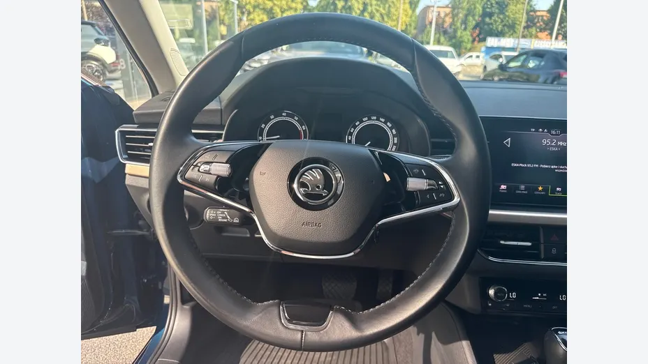 SKODA Kamiq Kamiq 1.0 TSI Ambition DSG