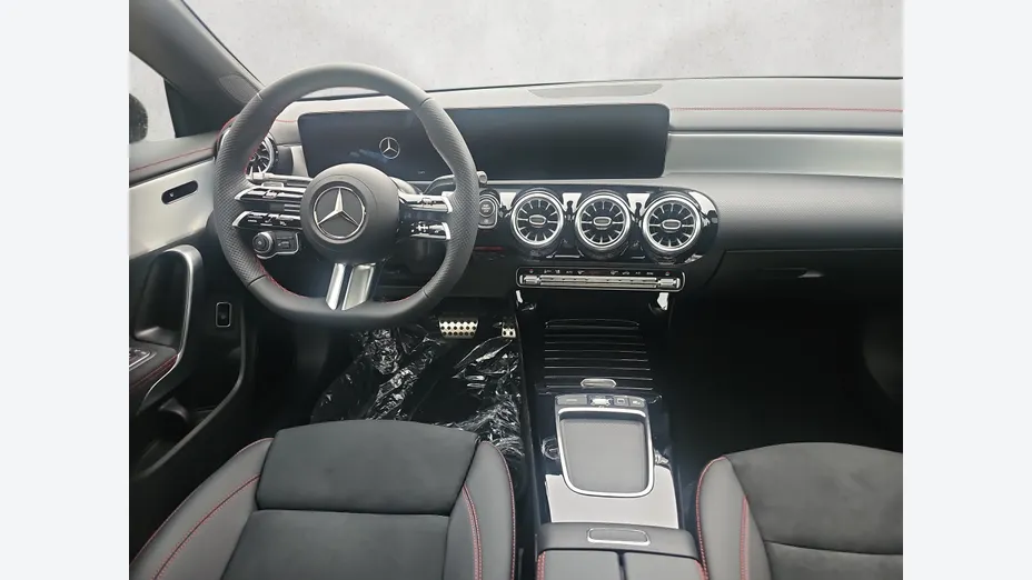 MERCEDES-BENZ CLA CLA 200 mHEV AMG Line 7G-DCT Nowy