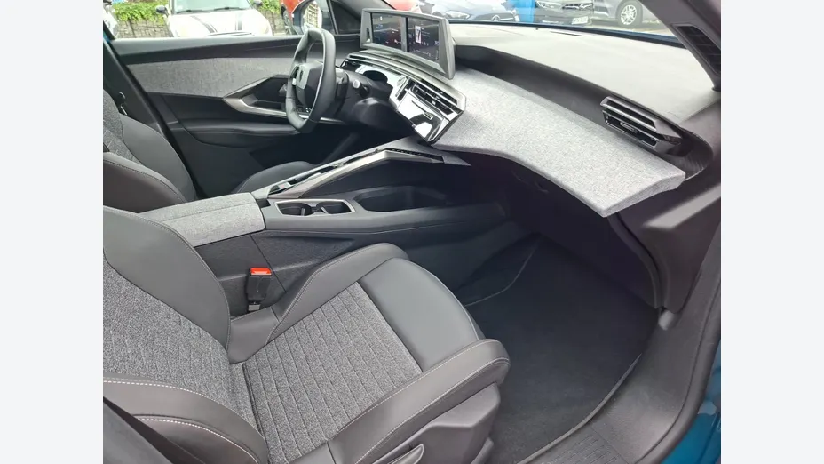 PEUGEOT 3008 3008 1.6 PureTech Hybrid PHEV Allure Pack S&S EAT8