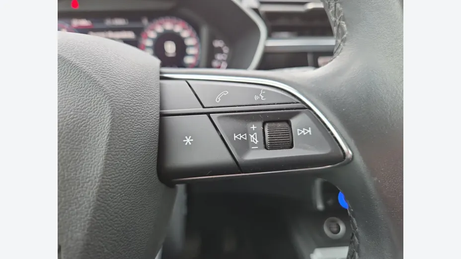 AUDI Q3 Sportback -