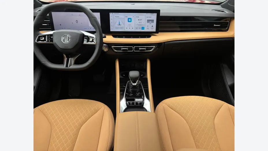 MG HS HS 1.5T PHEV Excite aut Nowy