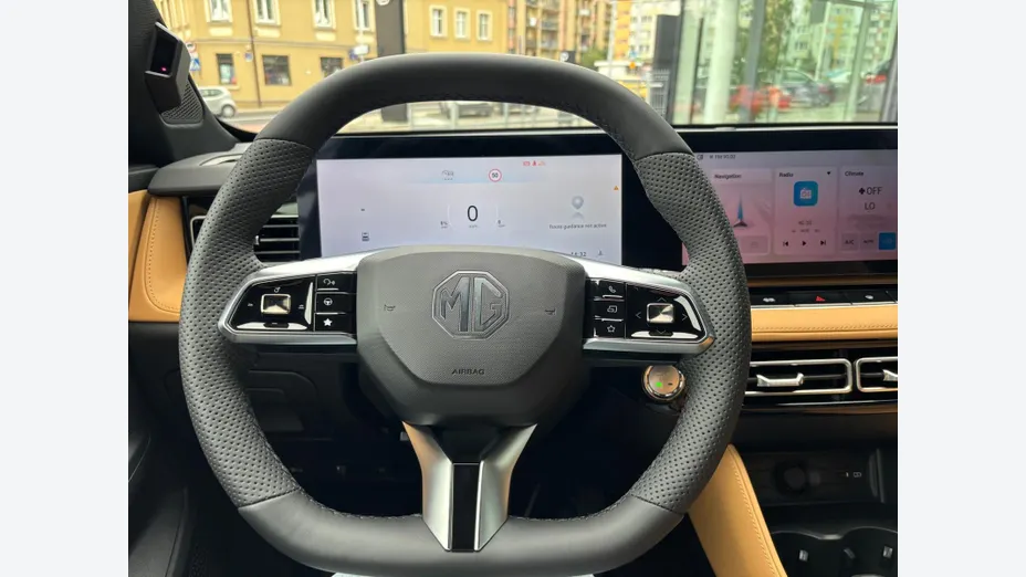 MG HS HS 1.5 T-GDI Excite DCT Nowy