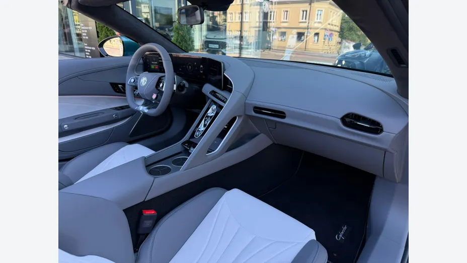 MG Cyberster Cyberster 77kWh AWD Czarny Dach Nowy