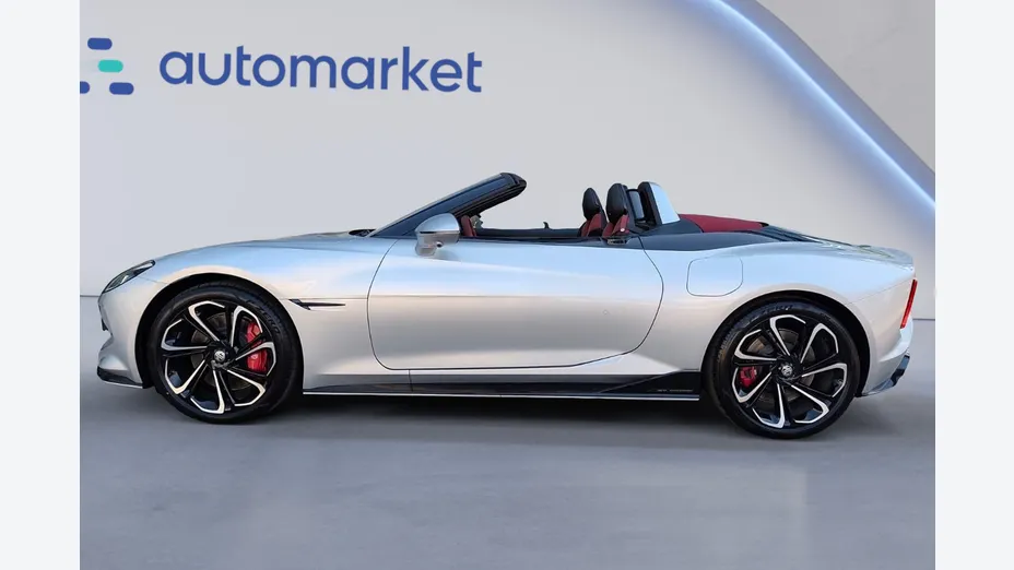MG Cyberster Cyberster 77kWh AWD Czerwony Dach Nowy