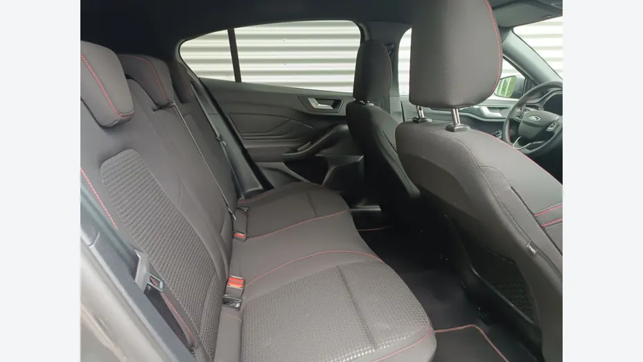 FORD Focus Focus 1.0 EcoBoost mHEV ST-Line X aut