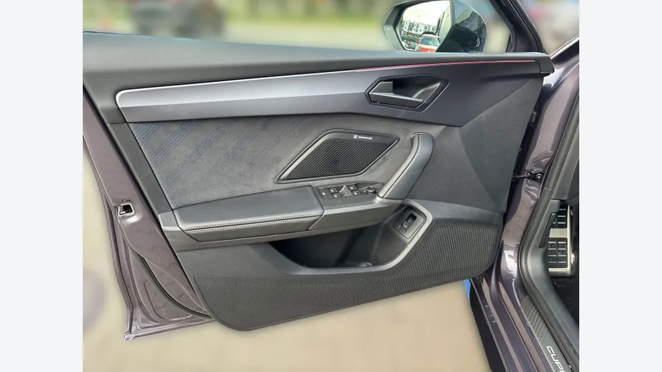 CUPRA Leon Sportstourer -