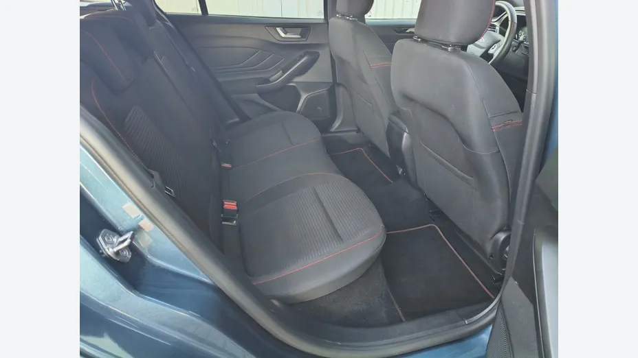 FORD Focus Focus 1.0 EcoBoost mHEV ST-Line Design aut