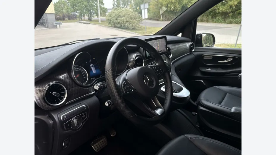 MERCEDES-BENZ V Klasa V 250 d 9G-Tronic Avantgarde (ekstra dł)