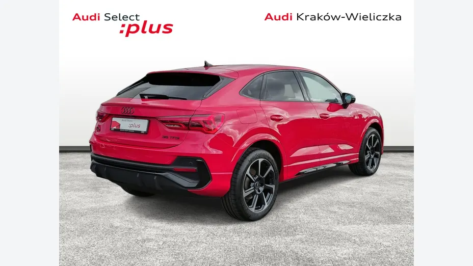 AUDI Q3 Sportback -