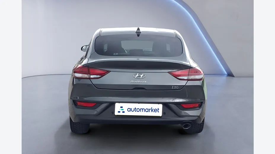 HYUNDAI i30 i30 Fastback 1.5 T-GDI 48V Smart DCT