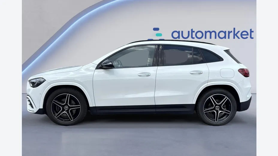 MERCEDES-BENZ GLA GLA 200 mHEV AMG Line 7G-DCT