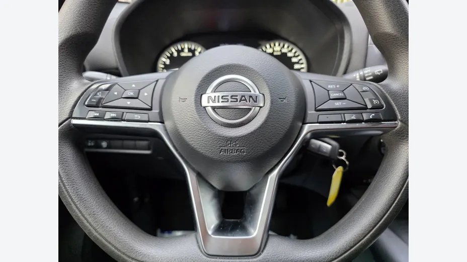 NISSAN Juke -