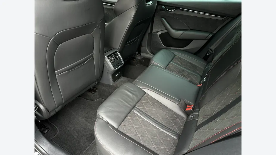 SKODA Octavia Octavia 2.0 TDI RS DSG
