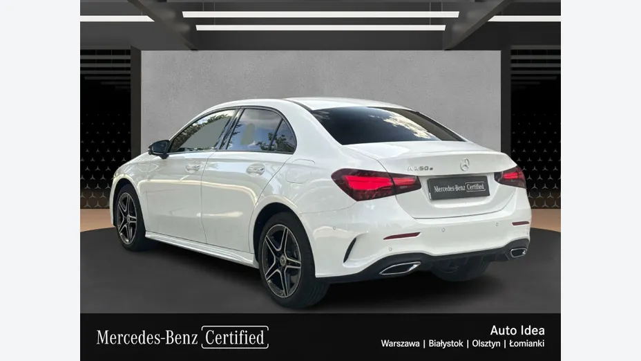 MERCEDES-BENZ A Klasa A 250 e PHEV AMG Line 8G-DCT