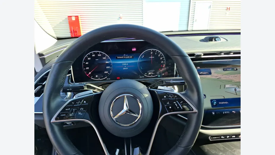 MERCEDES-BENZ E Klasa E 300 de PHEV 4-Matic Exclusive 9G-Tronic