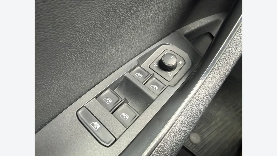 SKODA Karoq Karoq 2.0 TDI SCR 4x4 Ambition