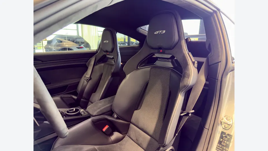 PORSCHE 911 911 GT3