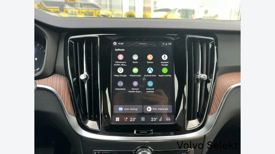 VOLVO V60 V60 B4 B Plus Dark aut