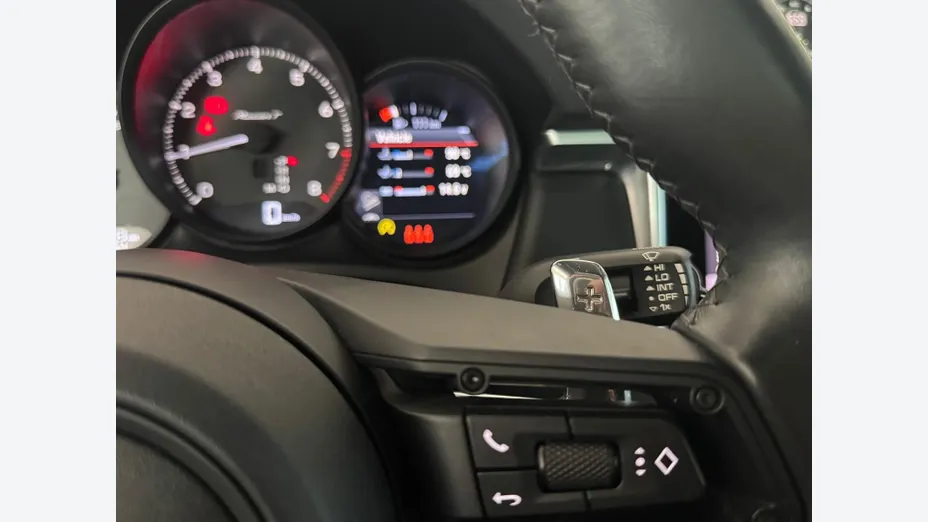 PORSCHE Macan Macan T