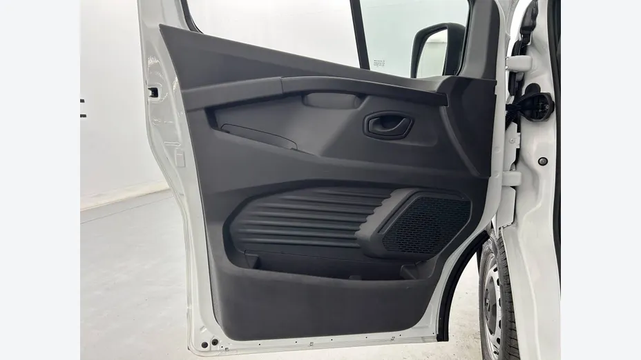 RENAULT Trafic -