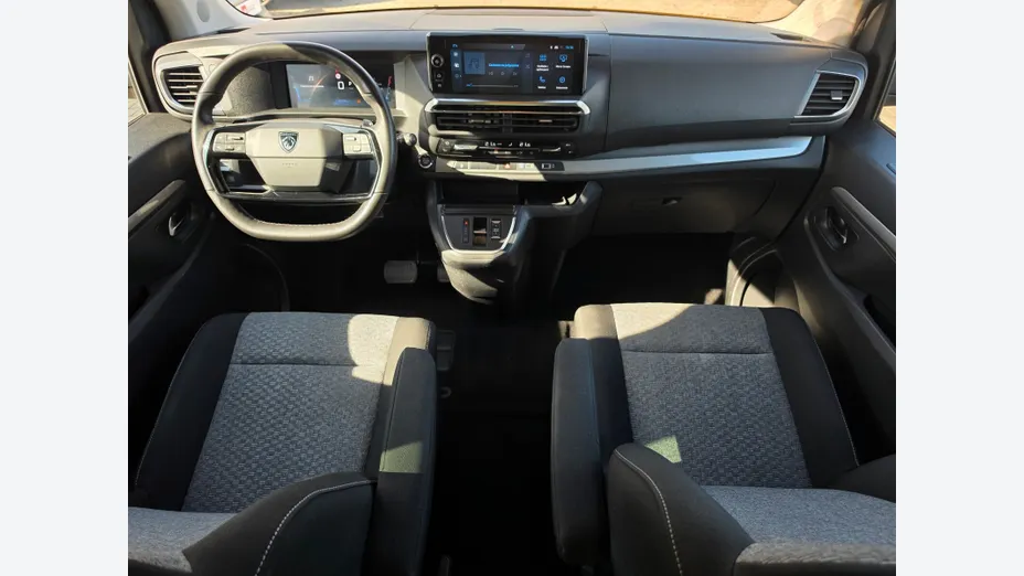 PEUGEOT Traveller Traveller 2.0 BlueHDi Long Business EAT8