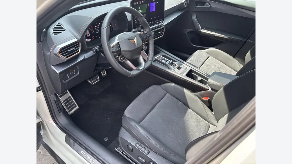 CUPRA Leon Leon 1.5 eTSI mHEV DSG Nowy