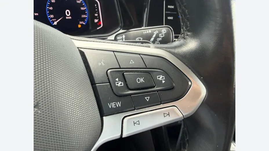 VOLKSWAGEN T-ROC T-ROC 1.5 TSI Style DSG