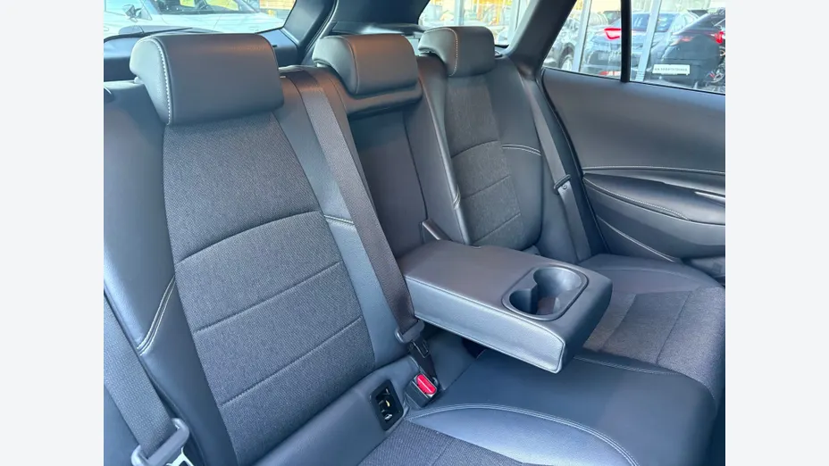 TOYOTA Corolla Corolla 2.0 Hybrid Comfort