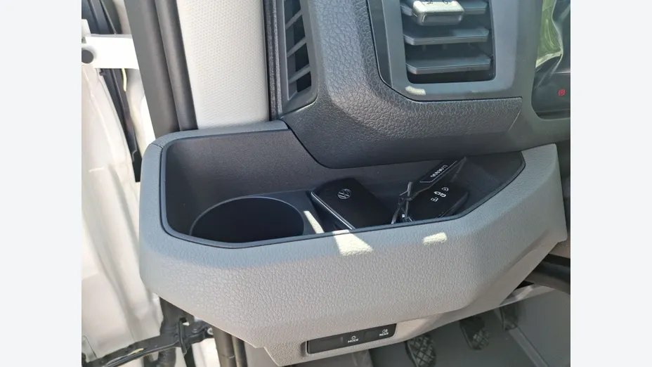 VOLKSWAGEN Crafter Crafter 35 BiTDI (18,4m3) Nowy