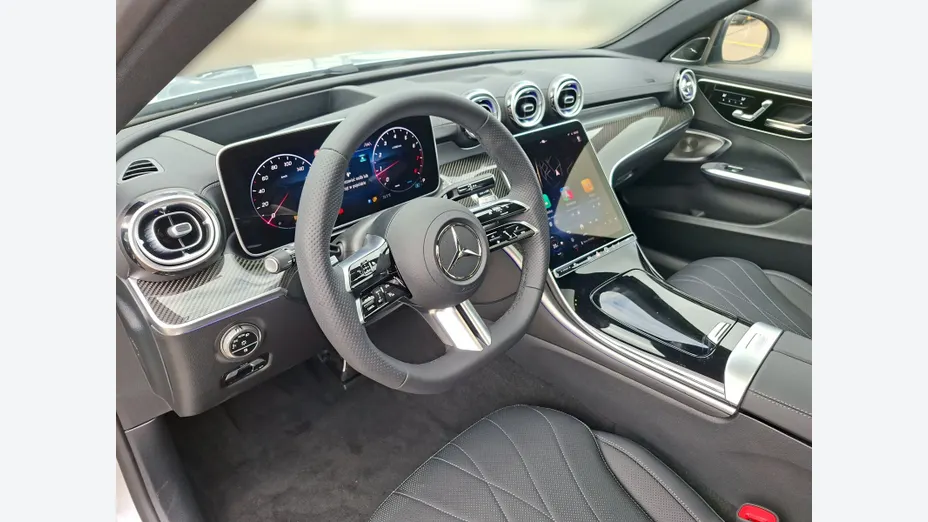 MERCEDES-BENZ C Klasa C 200 mHEV 4-Matic AMG