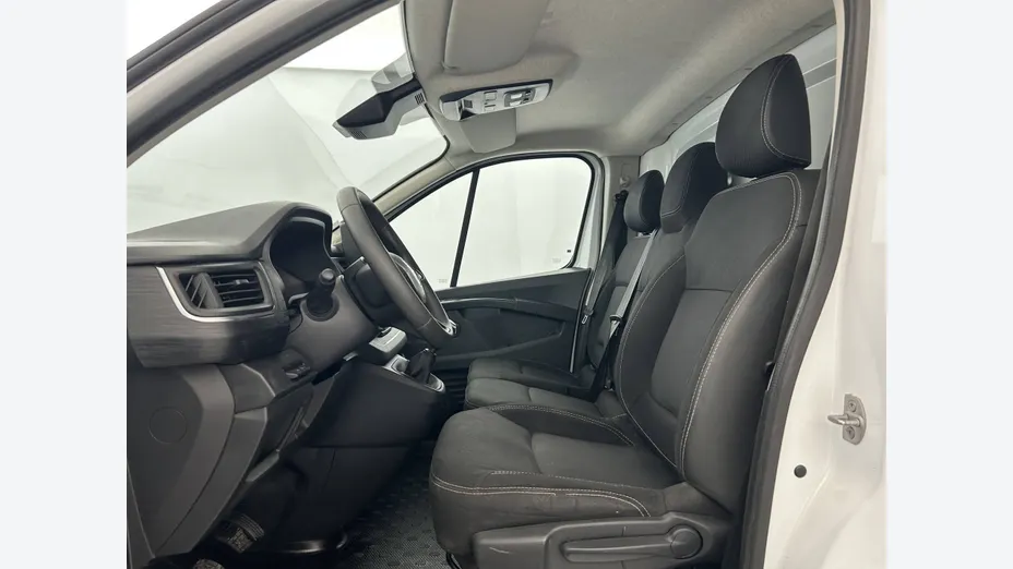 RENAULT Trafic -