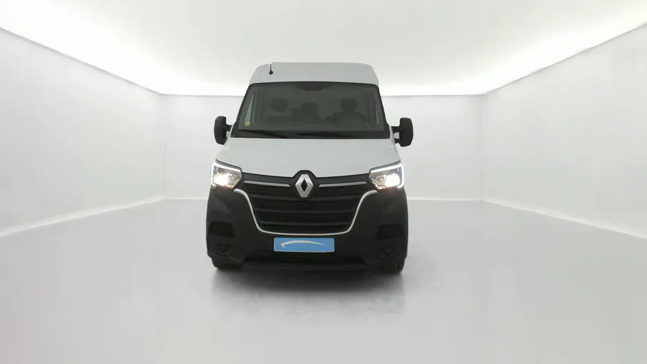RENAULT Trafic -