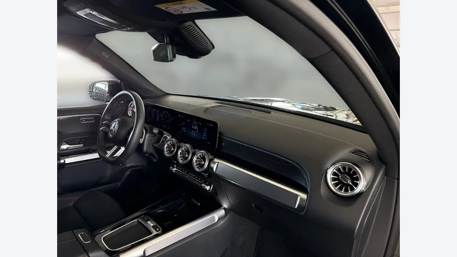 MERCEDES-BENZ GLB GLB 200 d 4-Matic AMG Line 8G-DCT