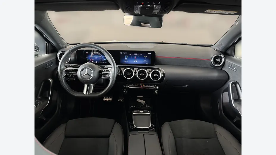MERCEDES-BENZ A Klasa A 200 AMG Line 7G-DCT