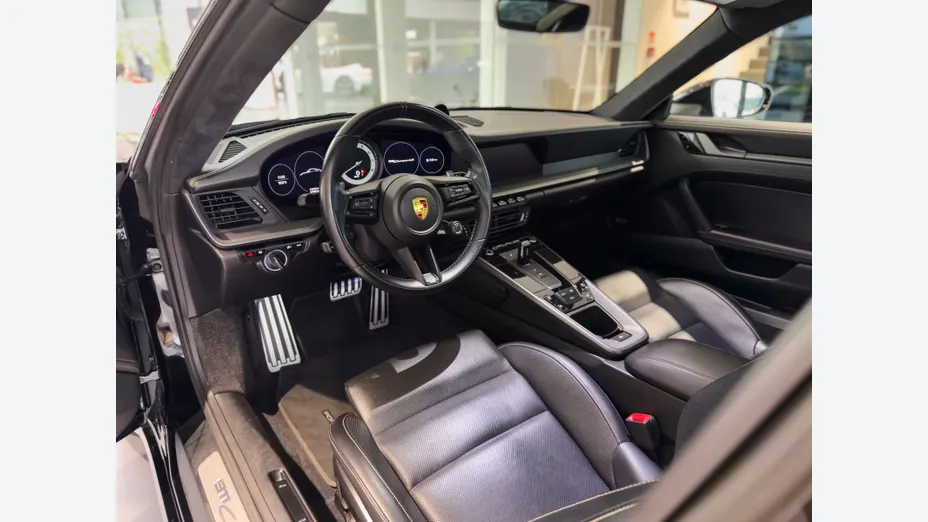 PORSCHE 911 911 Carrera 4S