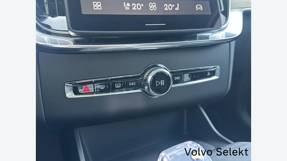 VOLVO XC90 XC90 T8 AWD Plug-In Hybrid Ultra Dark 7os aut