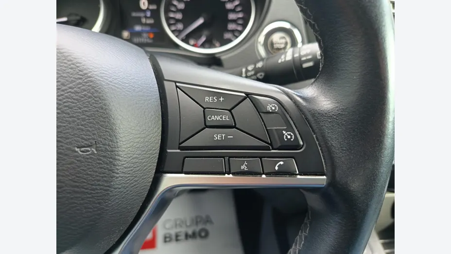 NISSAN Qashqai Qashqai 1.3 DIG-T Tekna DCT