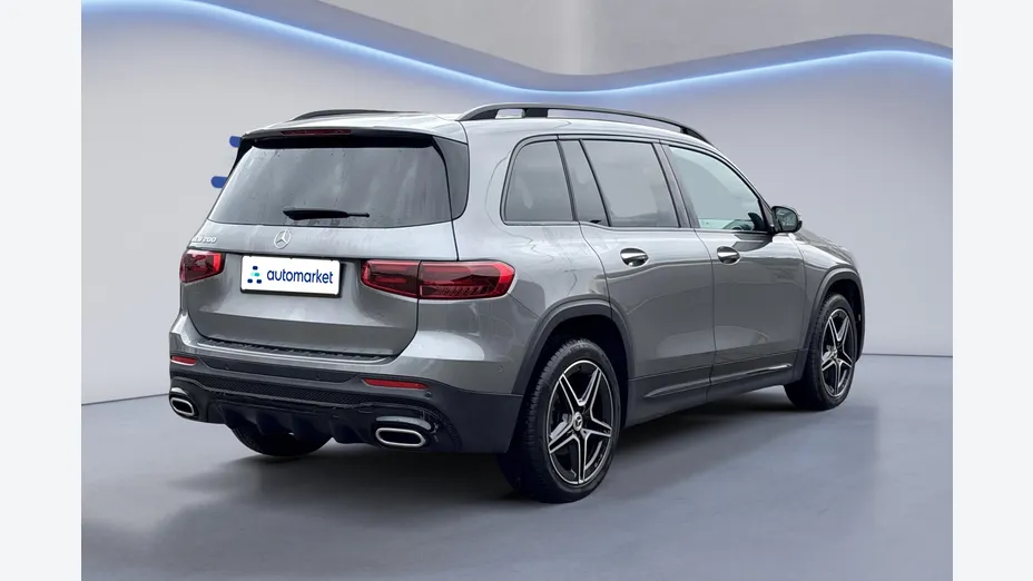 MERCEDES-BENZ GLB GLB 200 mHEV AMG Line 7G-DCT
