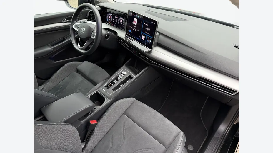 VOLKSWAGEN Golf Golf VIII 1.5 eTSI mHEV Life DSG