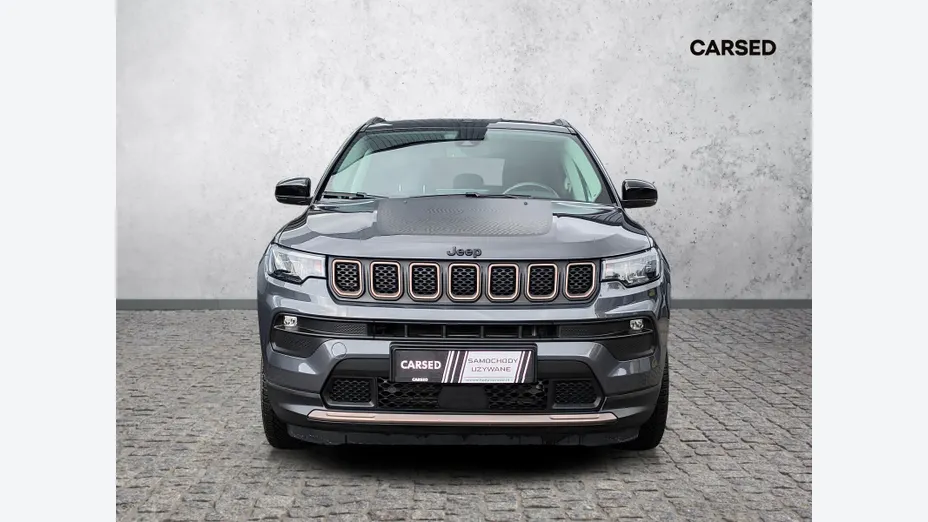 JEEP Compass -
