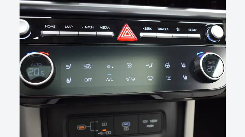 HYUNDAI Tucson Tucson 1.6 T-GDi PHEV Platinum 4WD aut