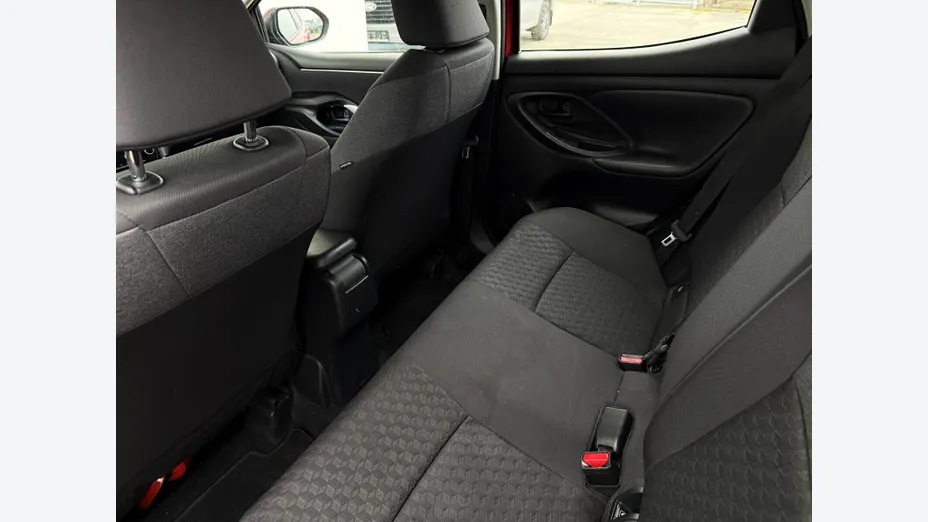 TOYOTA Yaris Yaris 1.5 Comfort CVT
